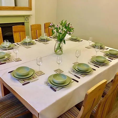 Tidesreach Filey, Sleeps 13, Close To Filey