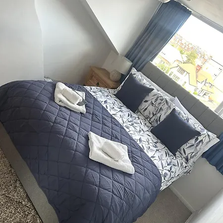 Tidesreach Filey, Sleeps 13, Close To Filey